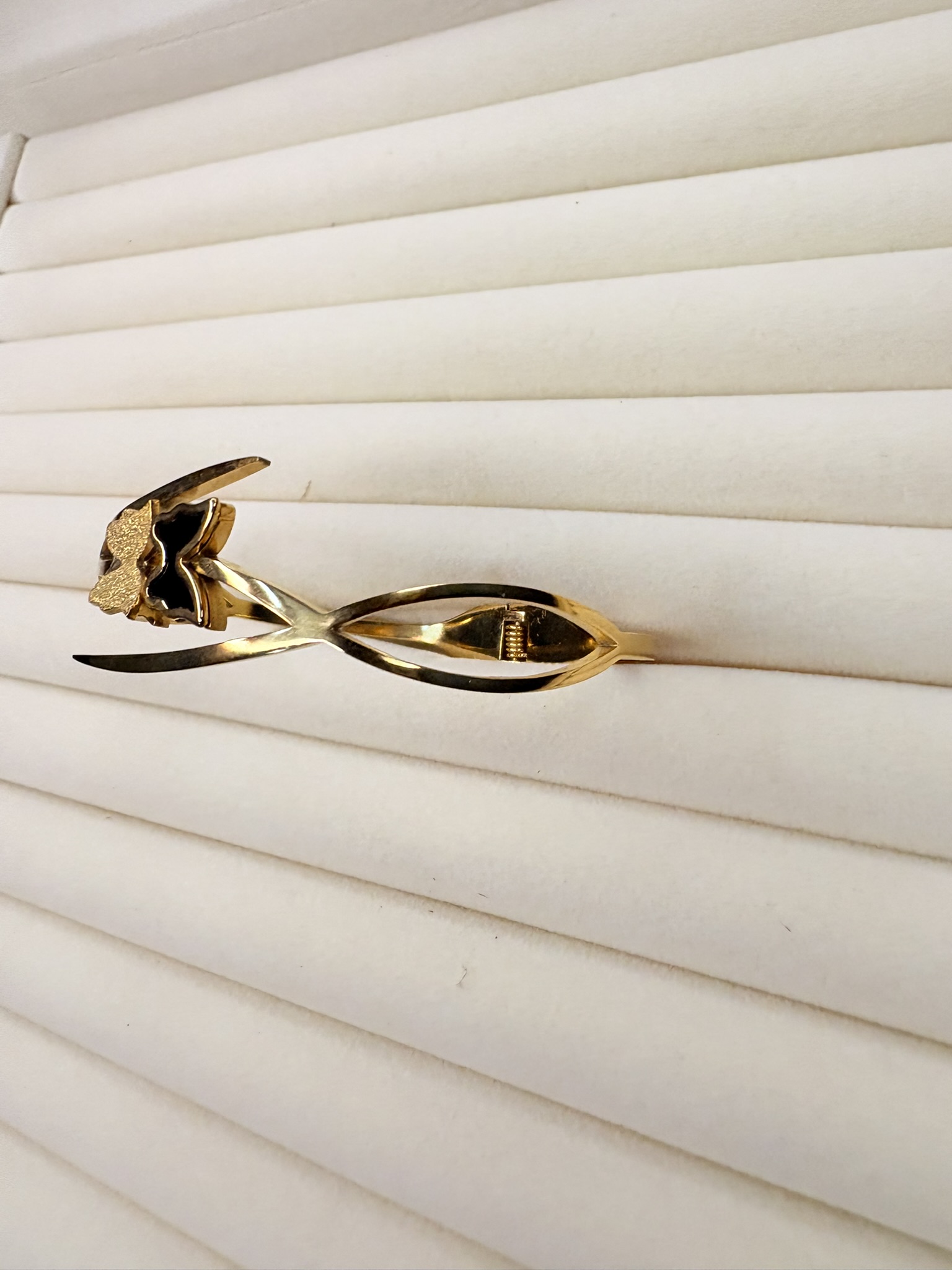 Elegant Butterfly Gold Bracelet