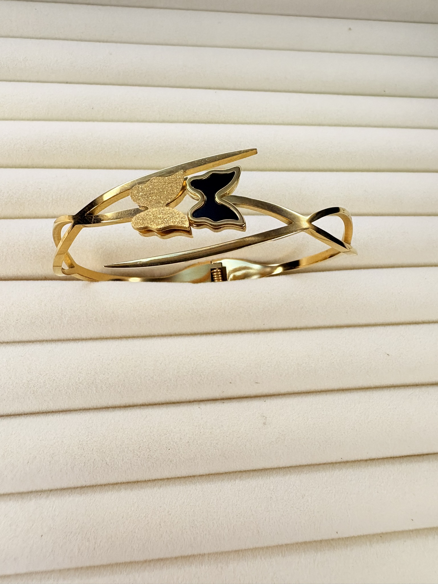 Elegant Butterfly Gold Bracelet