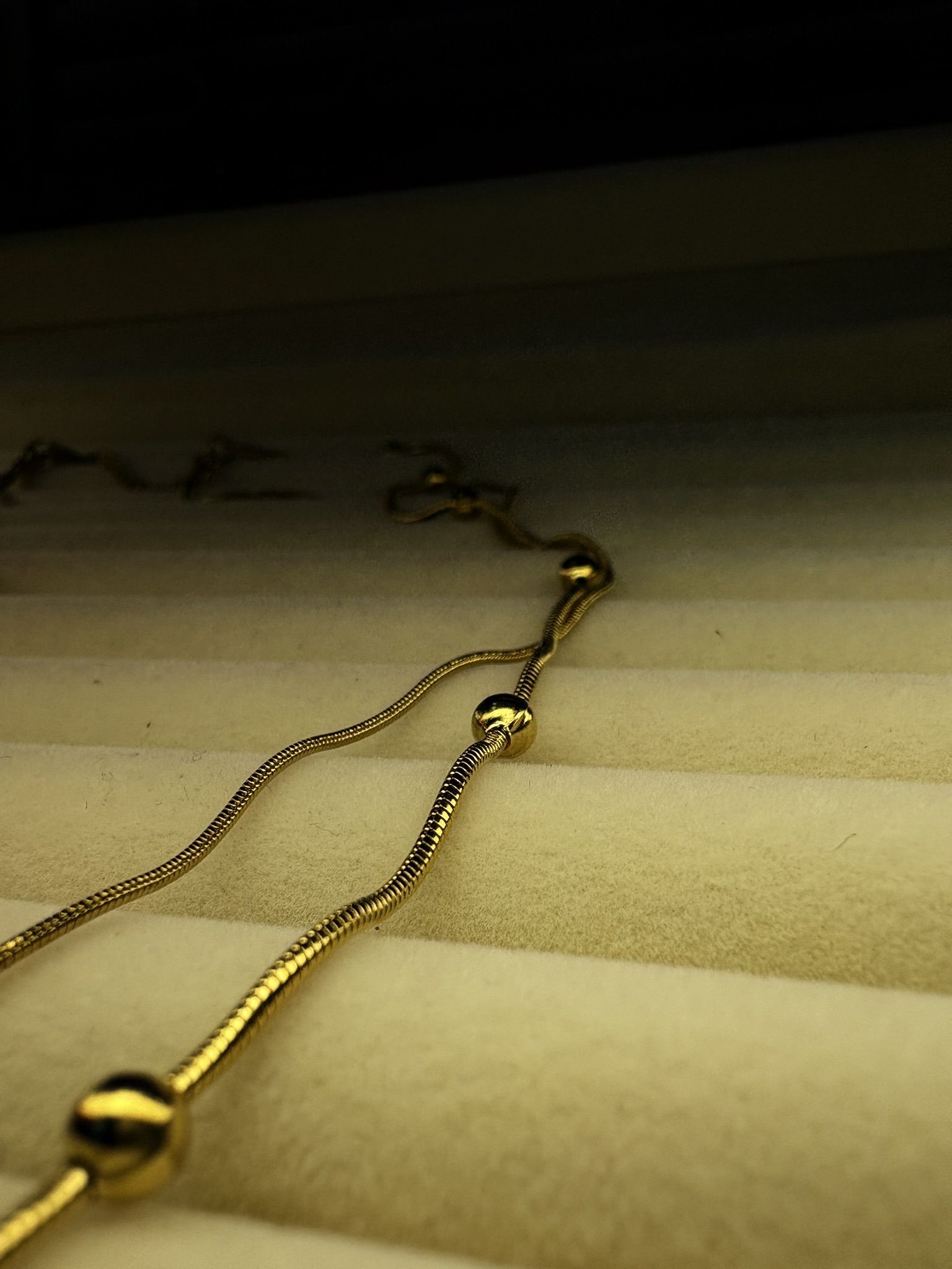 Elegant Gold Necklace