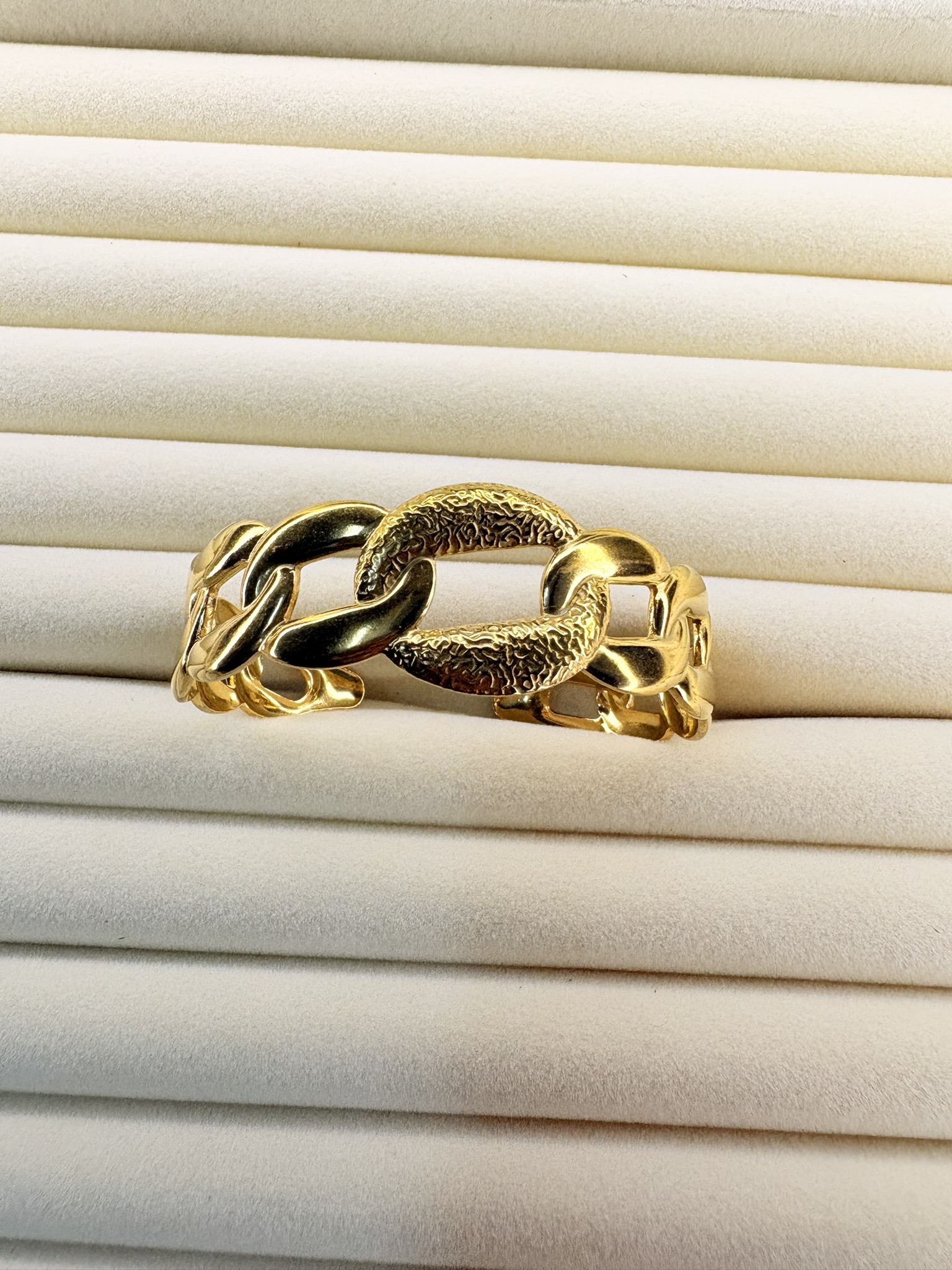 Gold Chain Link Ring
