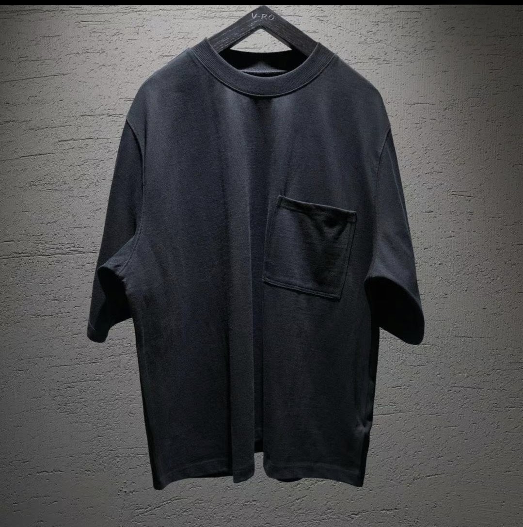 THE COLLECTOR - OVERSIZED T-Shirt