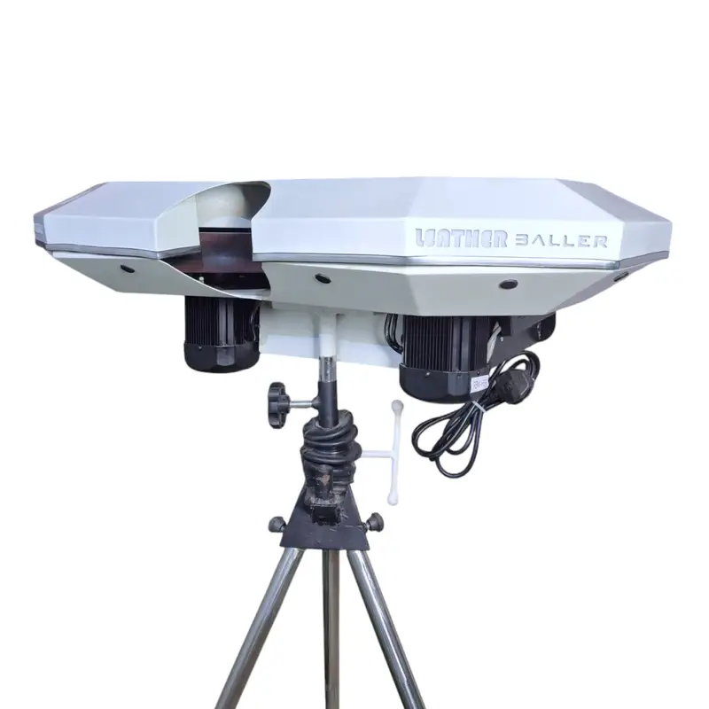 Rowbowler leather ball Cricket Bowling Machine 170kph