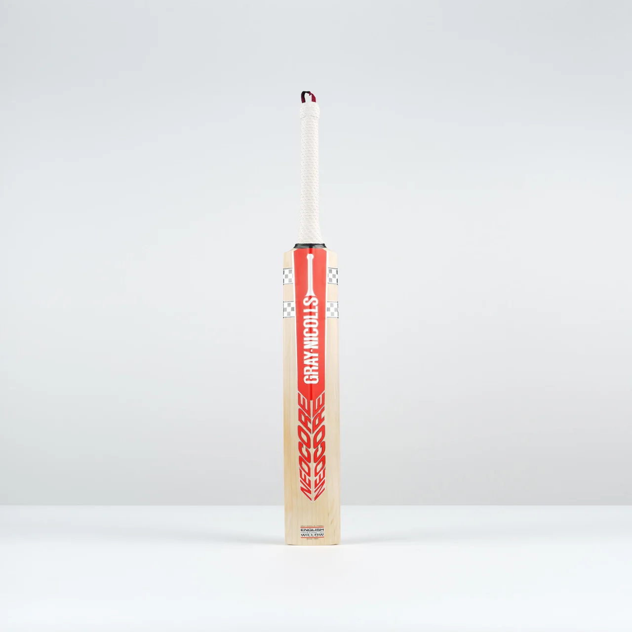 NEOCORE Pro Cricket Bat - Adult