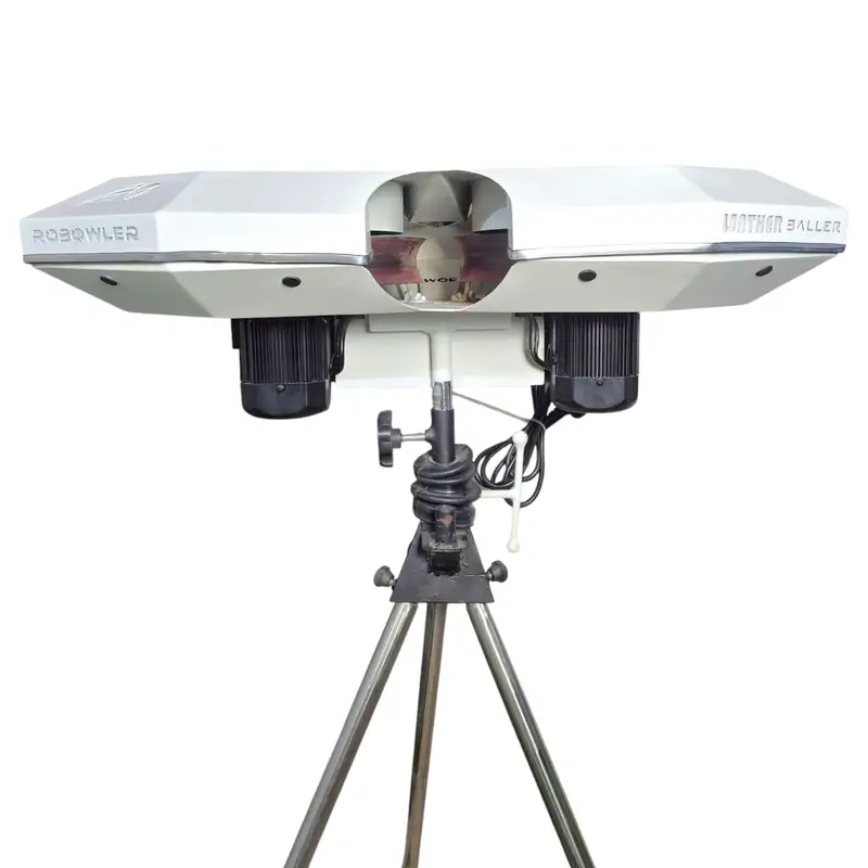 Rowbowler leather ball Cricket Bowling Machine 170kph