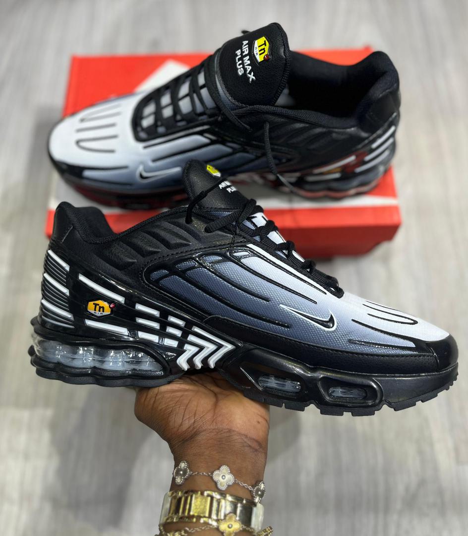 Nike Air Max Plus