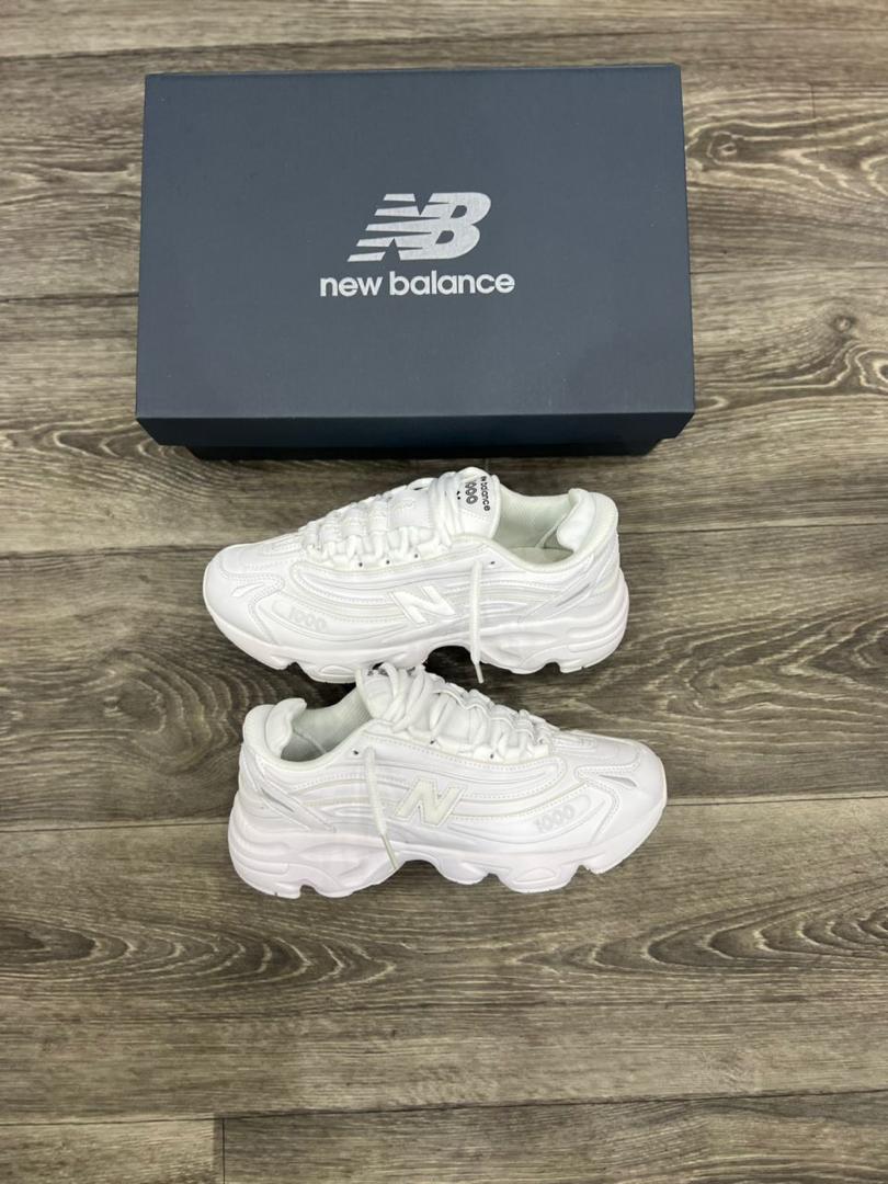  New Balance 1000