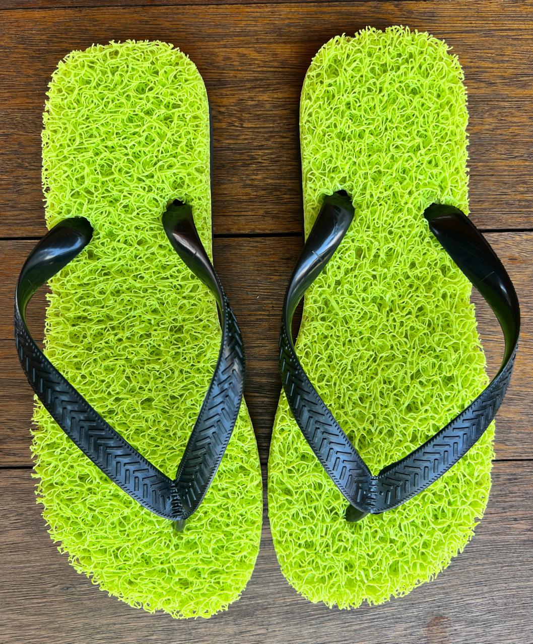 Ojotas exfoliantes con base