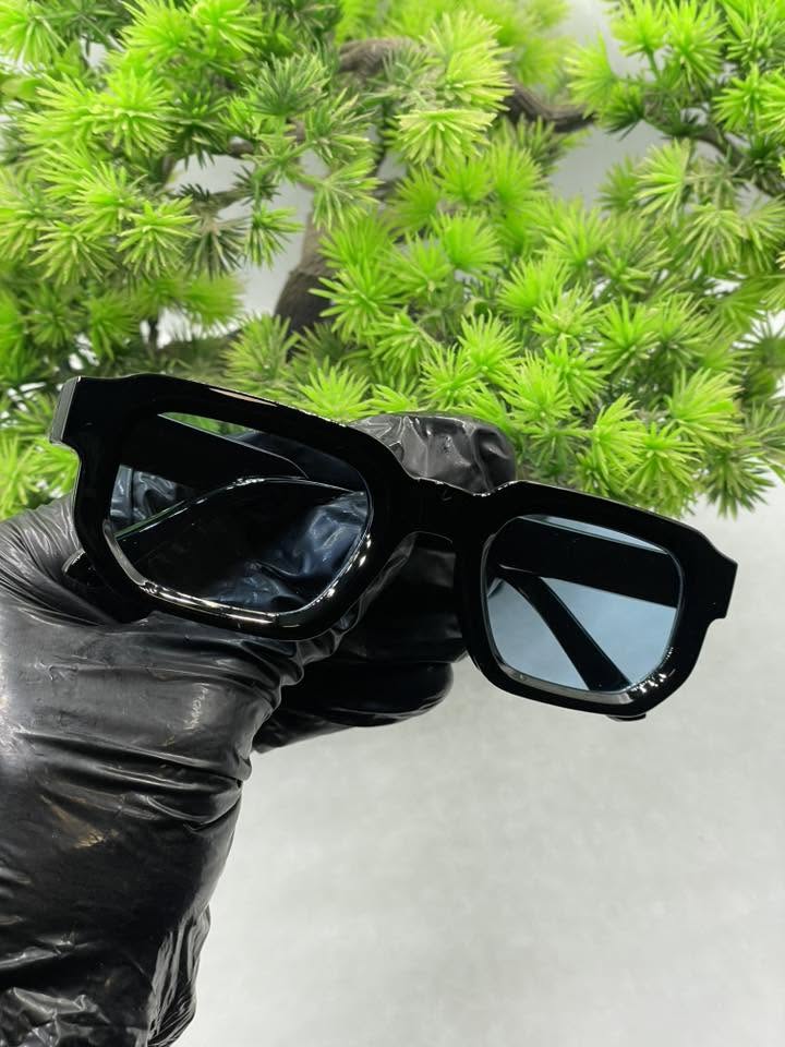 Lunettes de soleil 