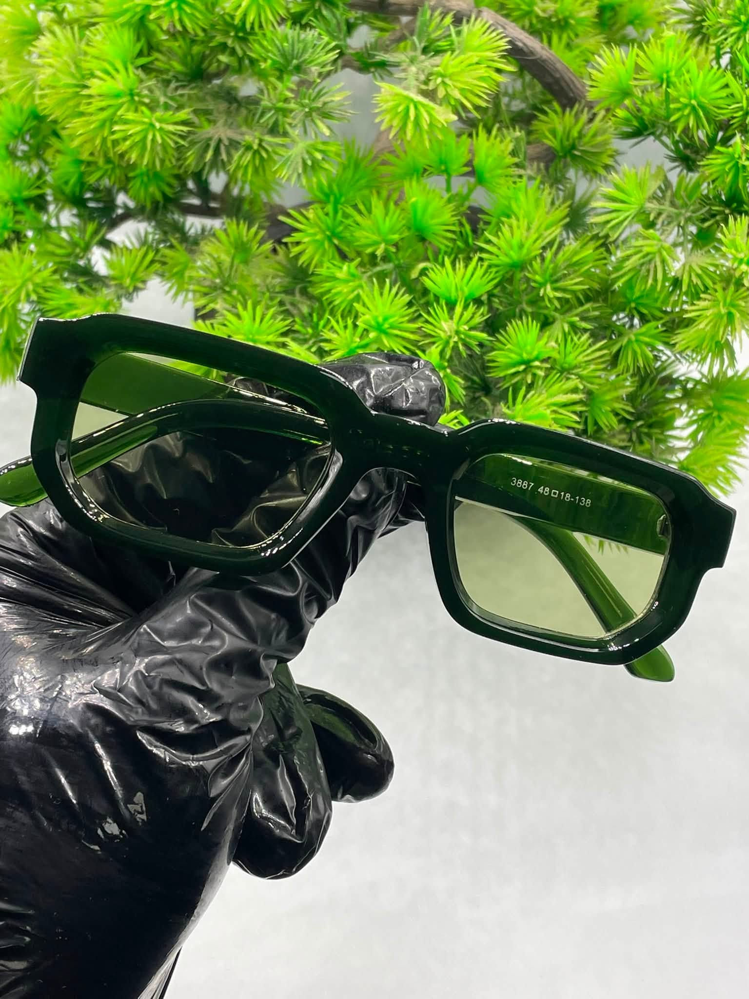 Lunettes de soleil vertes 