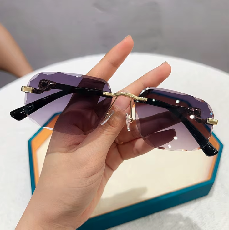 Lunettes de soleil Percée