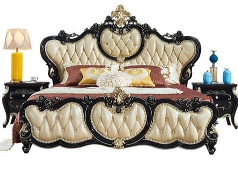 Luxury Victorian Style Bed With Sides Tables