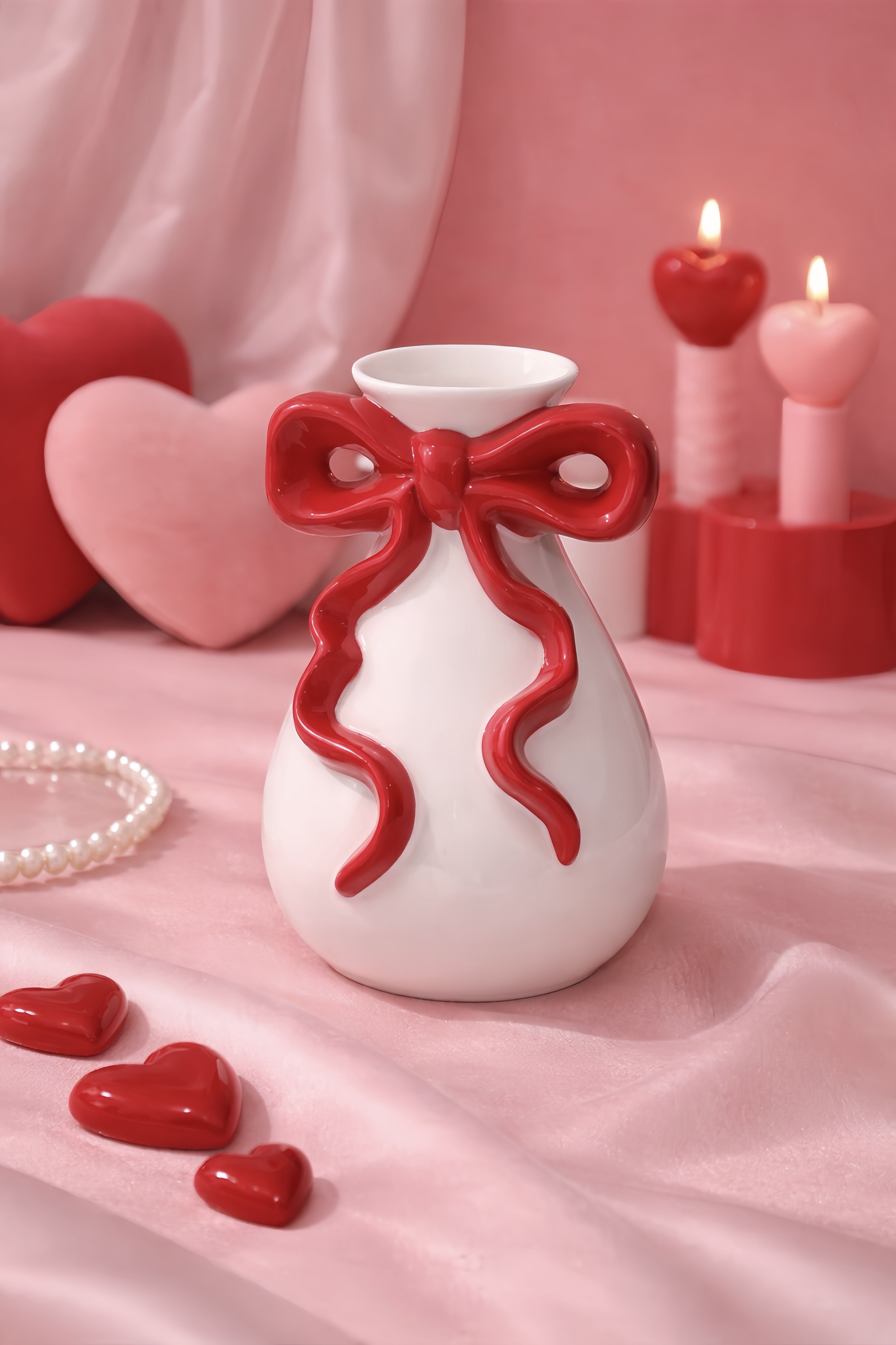 Red Sweet Ribbon Vase