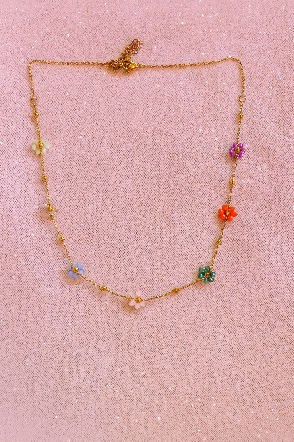 Collier fleurs Romain