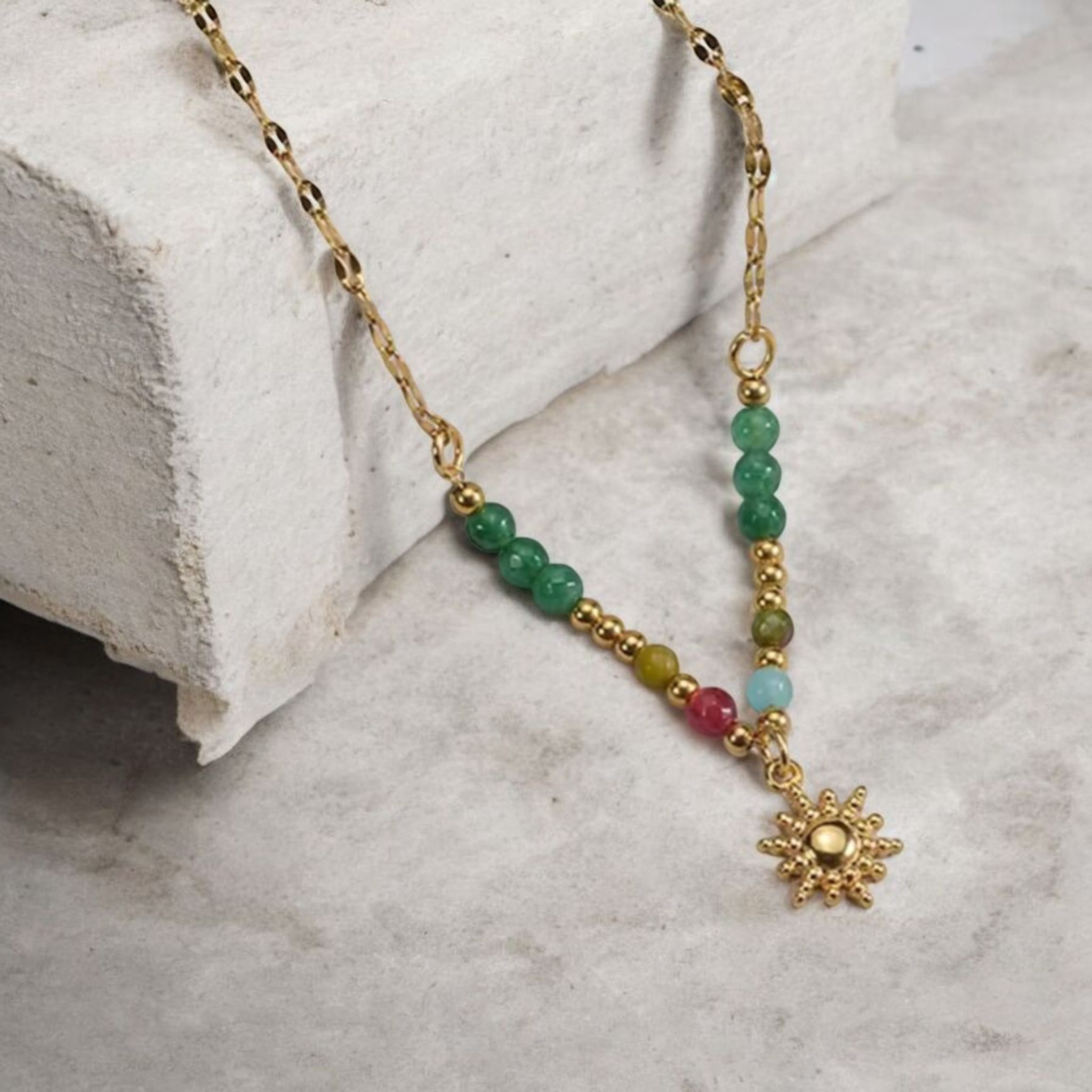 Collier doré Éliane