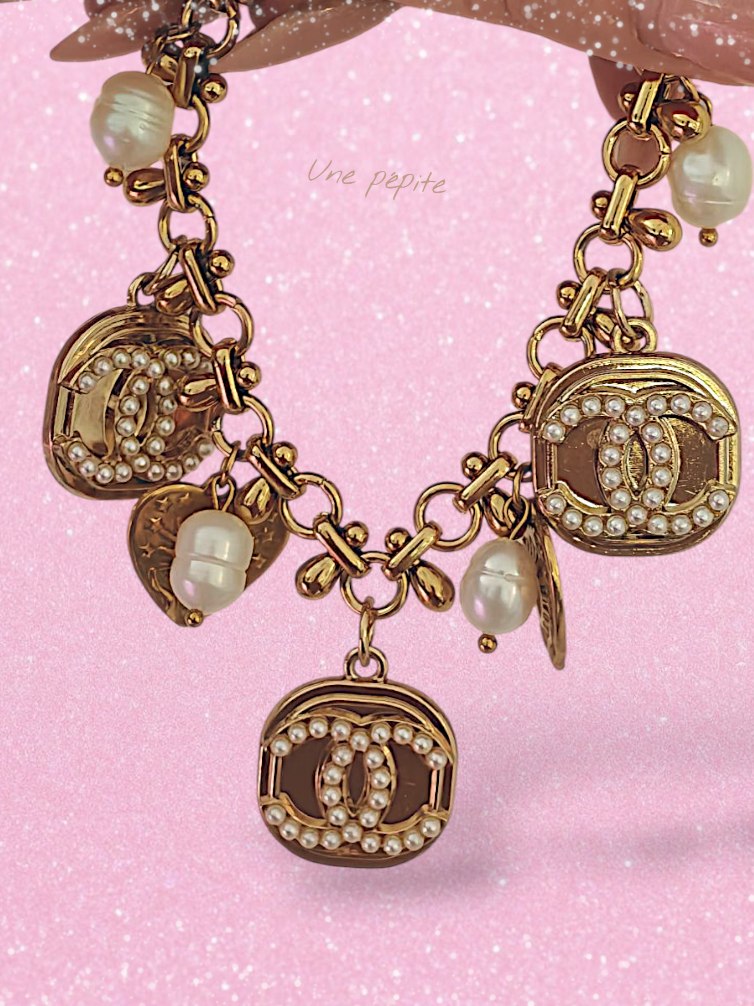 Bracelet Upcyclé de charms Chanel