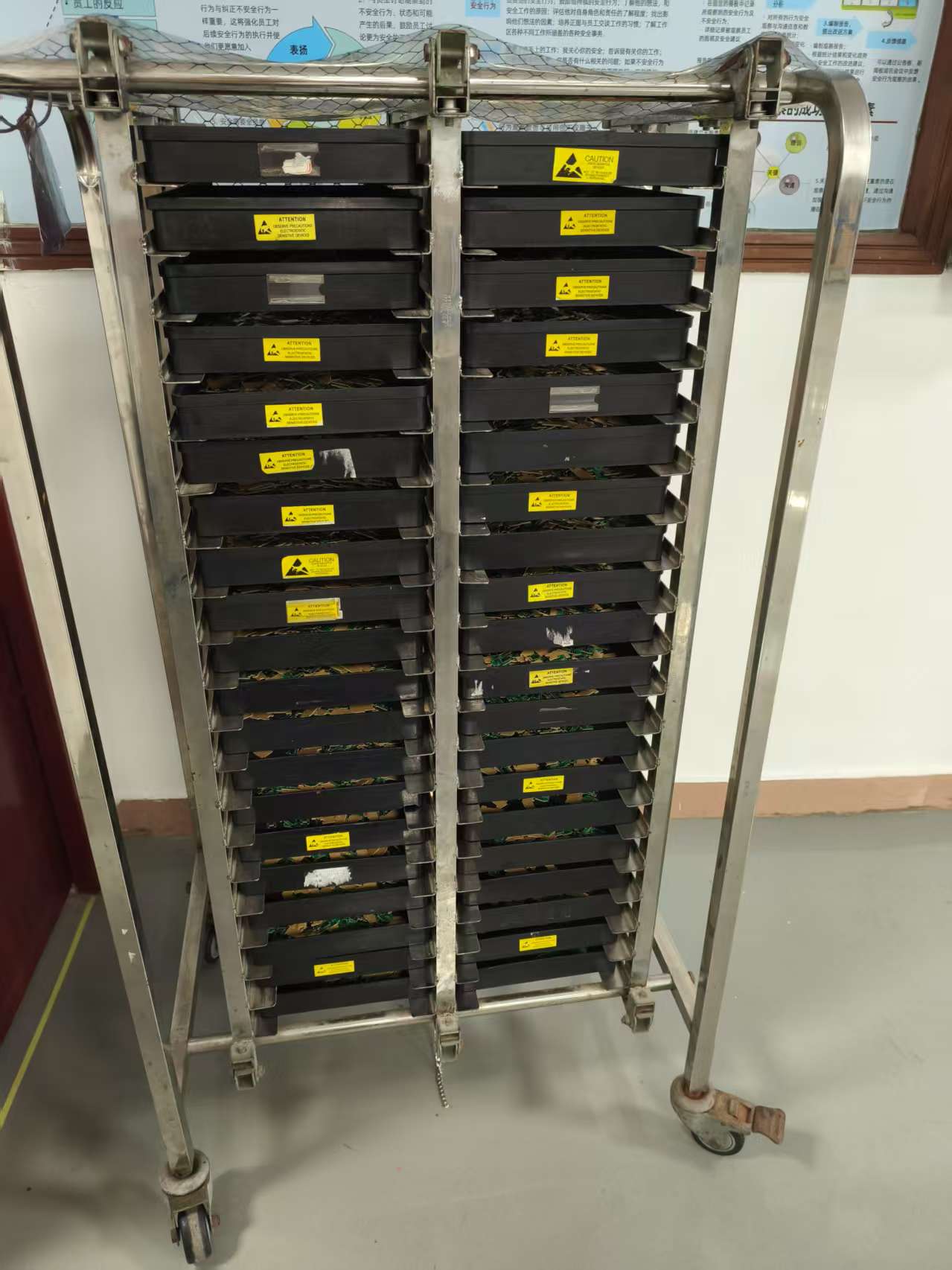 Stainless Steel Tray Rack