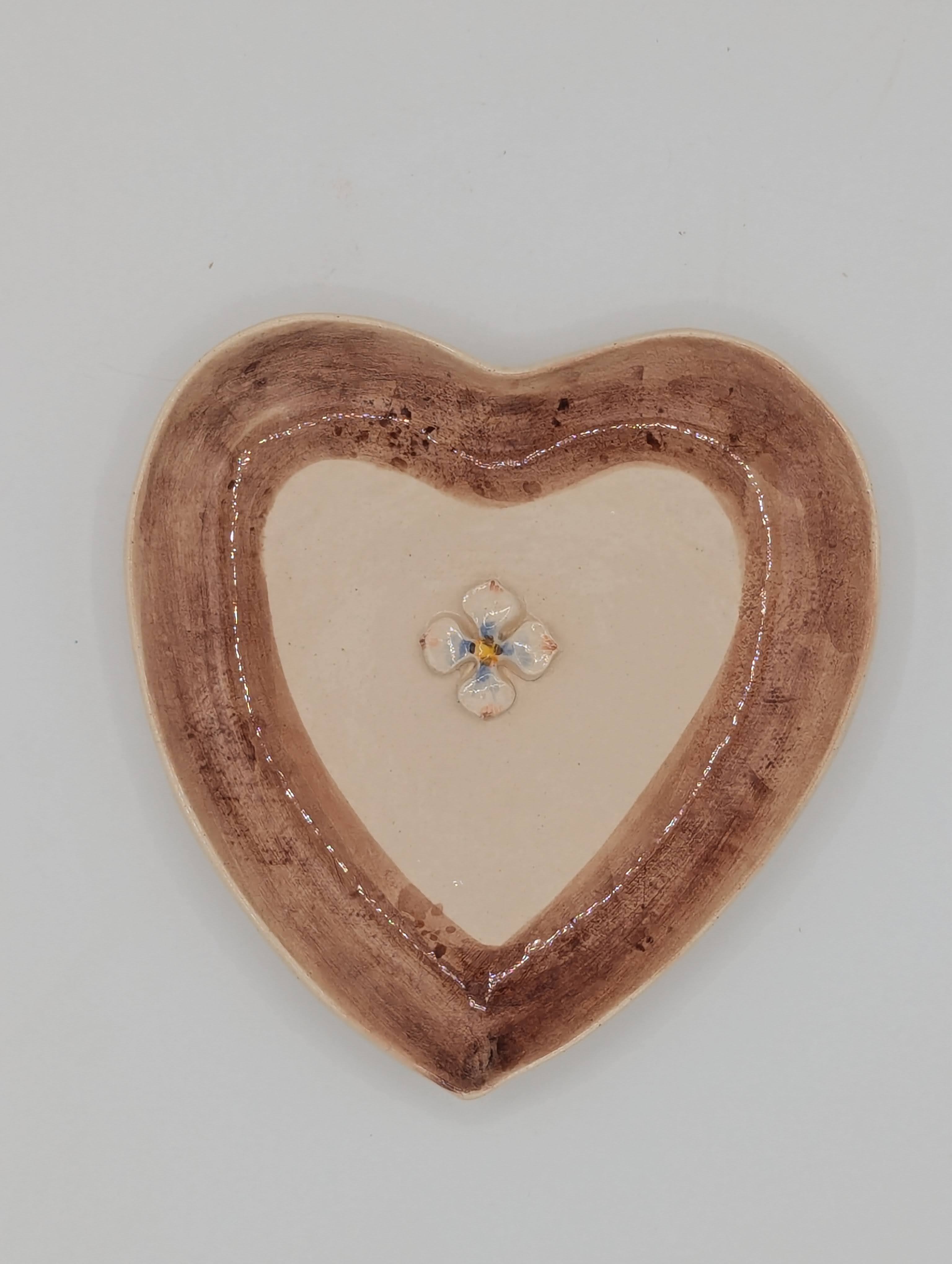 Brown Heart Dogwood Trinket Tray