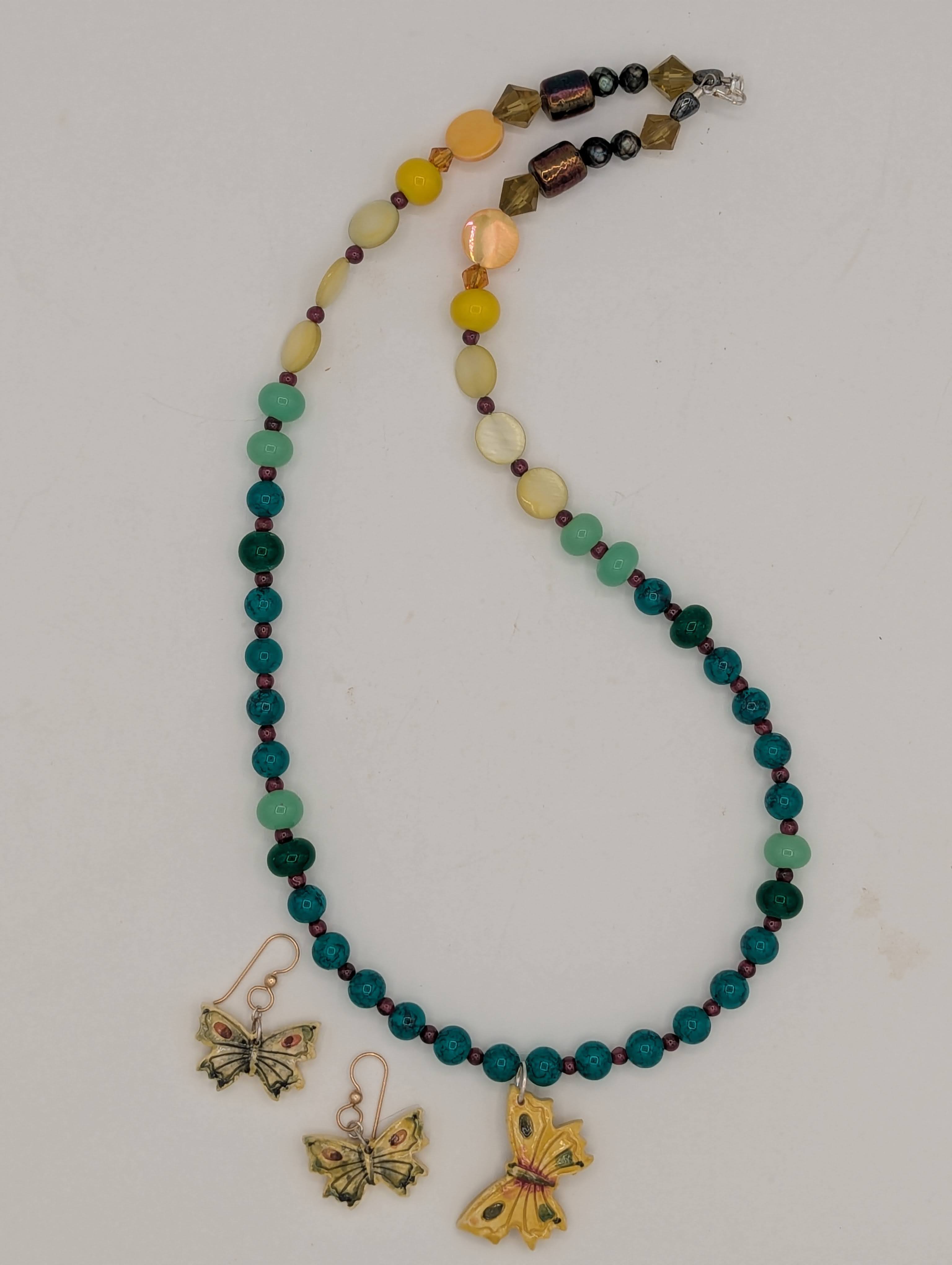 Butterfly Magic Necklace Set