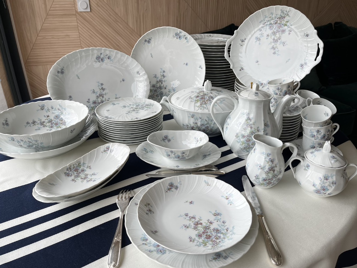 Сервиз Bernardaud Gabrielle Limoges – Bernardaud Gabrielle Limoges porcelain dinner service – Service de table Bernardaud Gabrielle Limoges