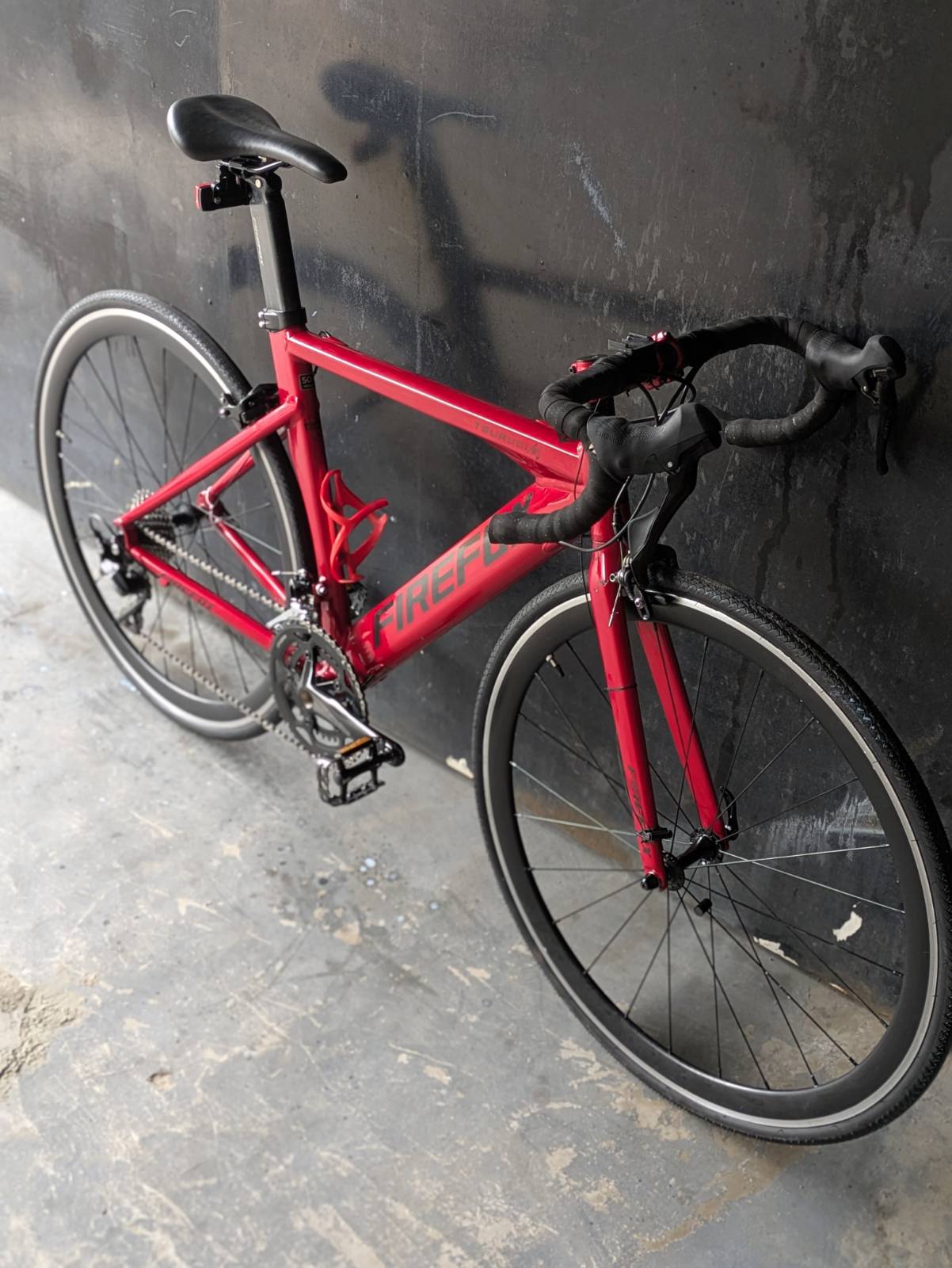 Firefox Tsurugi Road Bike – Shimano 105 R7000 |(size-s) Carbon Fork | Aero Alloy Frame