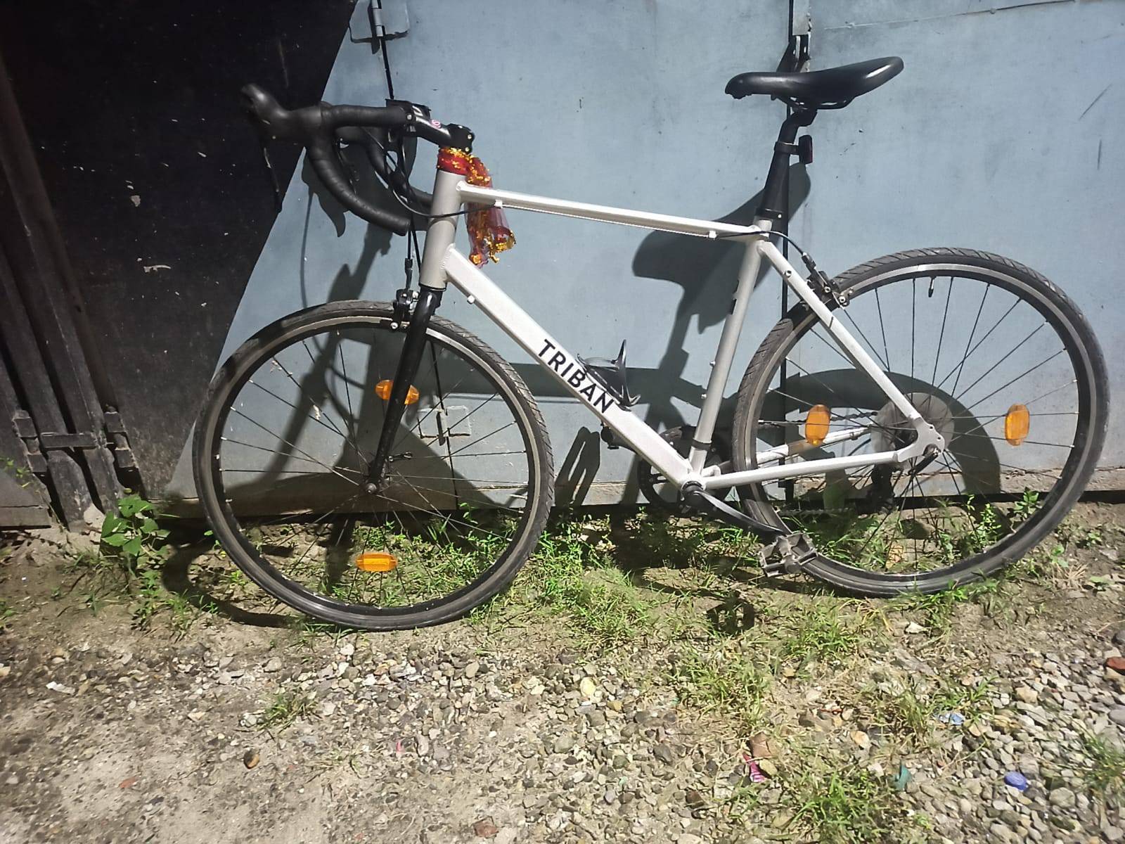 Triban Btwin  RC 100 (Large) LOCATION - Siliguri assam