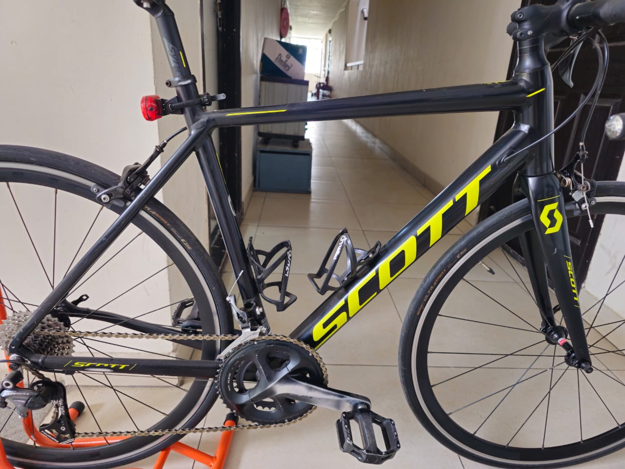 Scott Speedster 40 – Size S | Carbon Fork | Excellent Condition | 500 kms