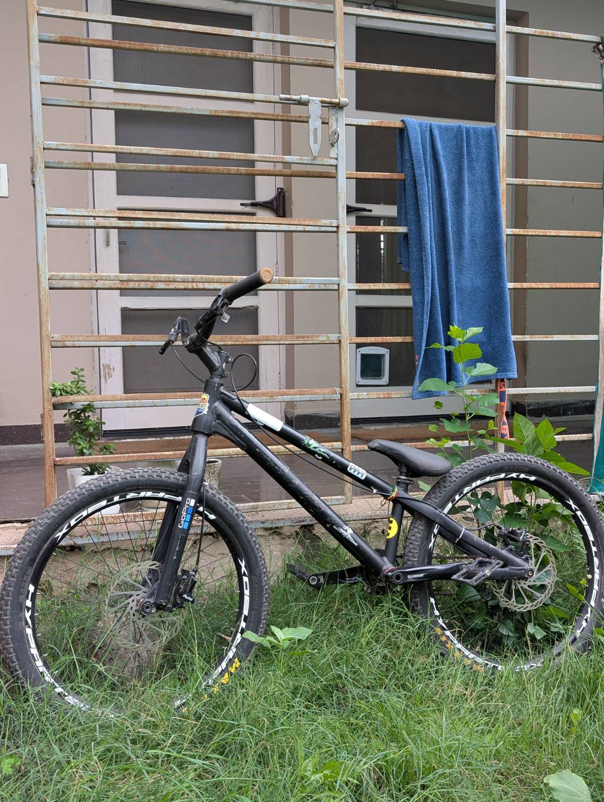 24" pro street trial bike || alloy frame,avid DB3,maxxis holy roller