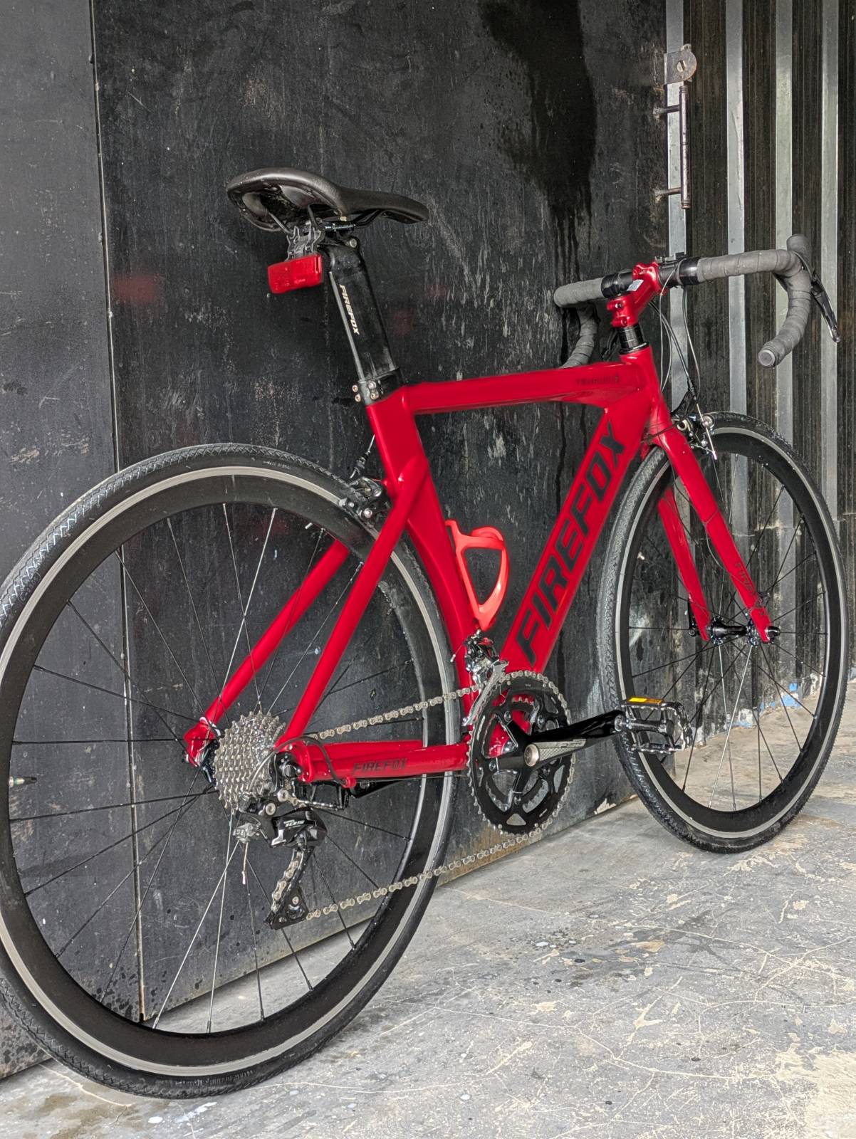 Firefox Tsurugi Road Bike – Shimano 105 R7000 |(size-s) Carbon Fork | Aero Alloy Frame