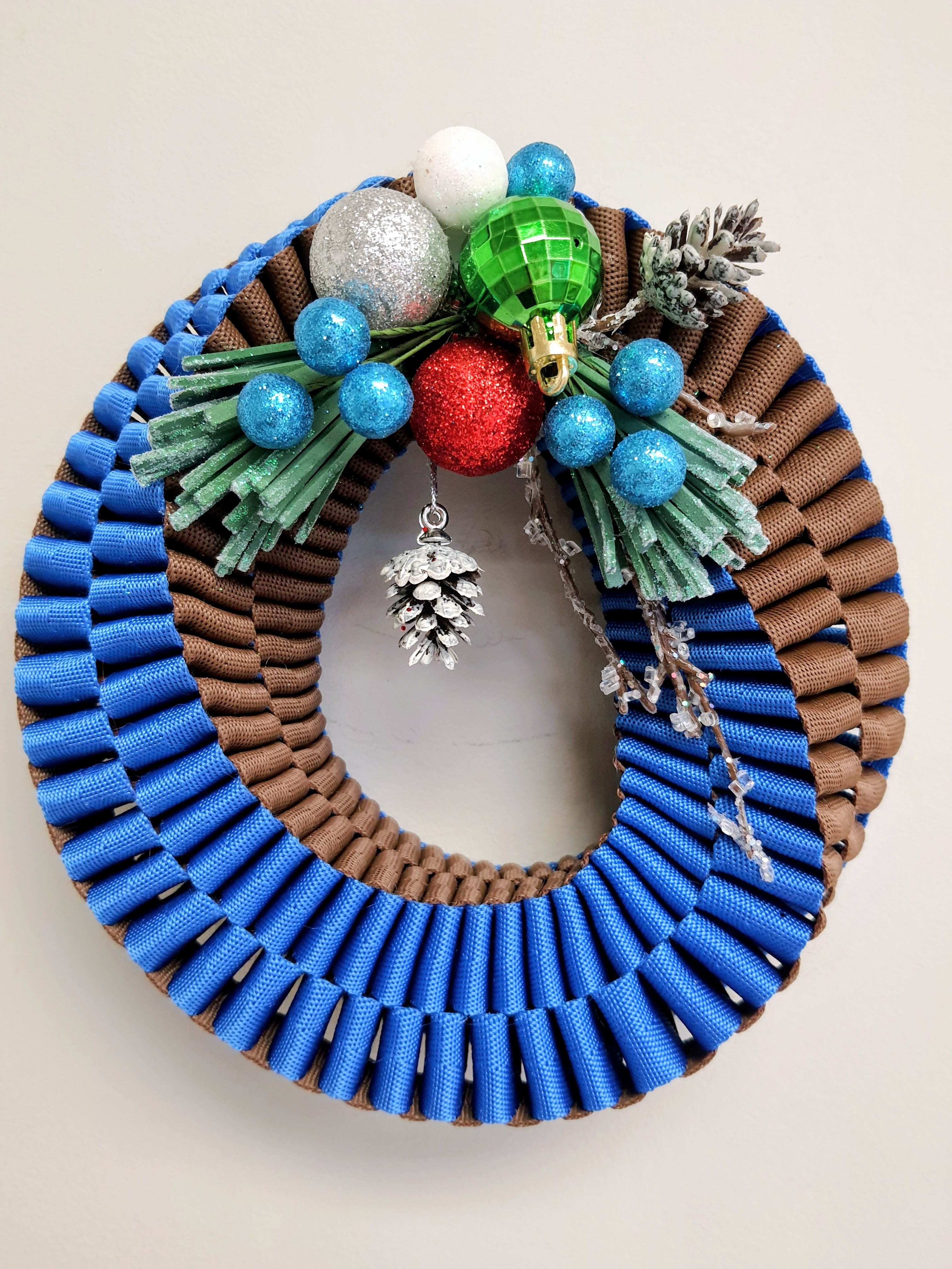  Festive Decorative Wreath,hand made