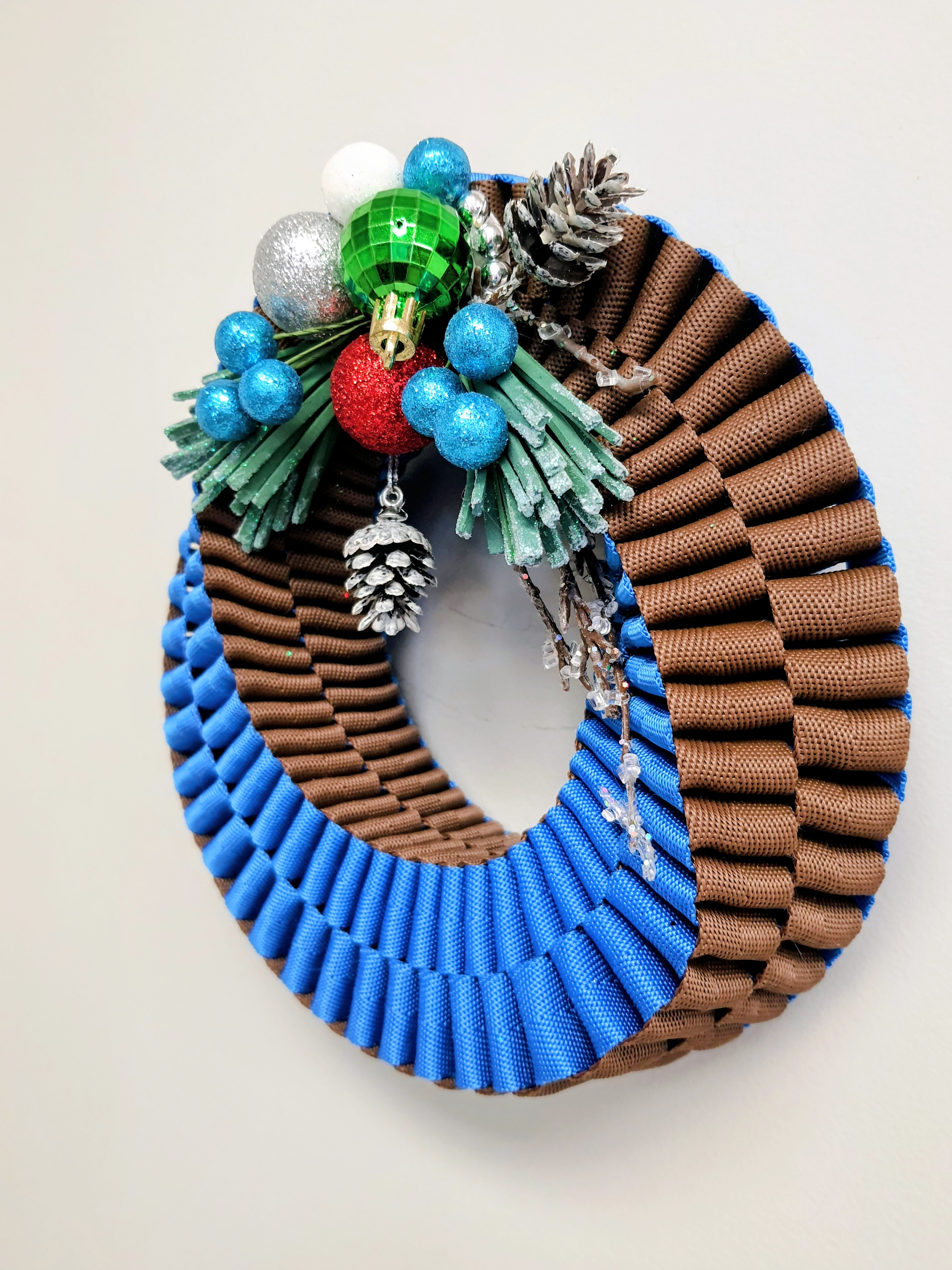  Festive Decorative Wreath,hand made