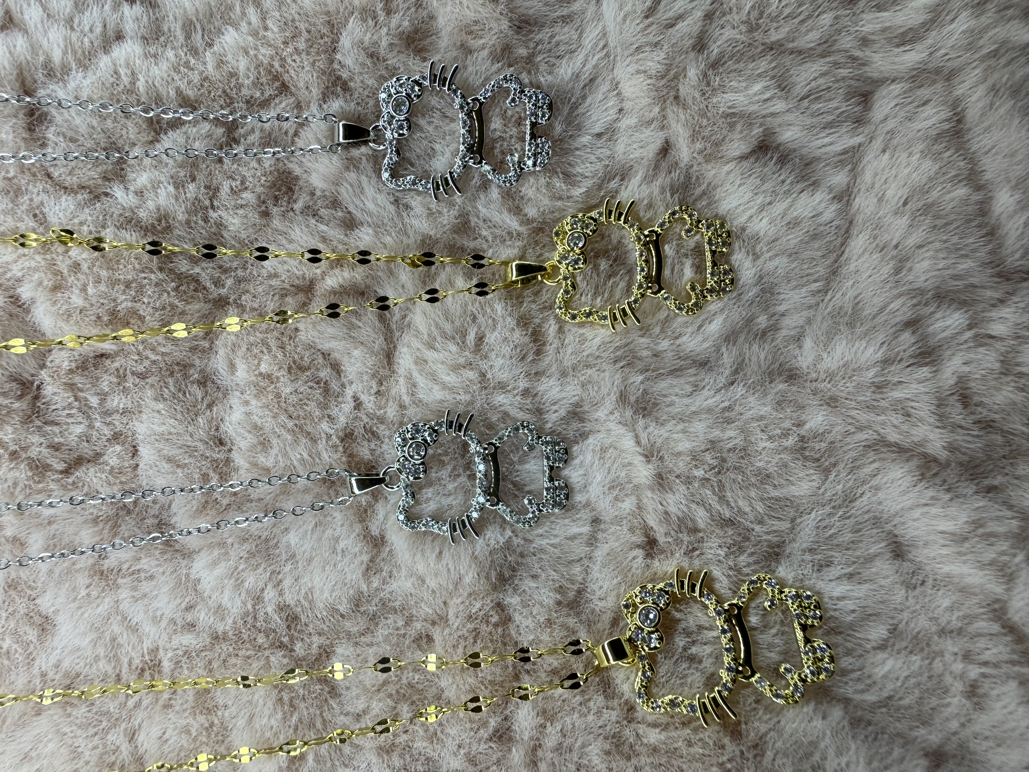 Hello Kitty Pendant Necklace 