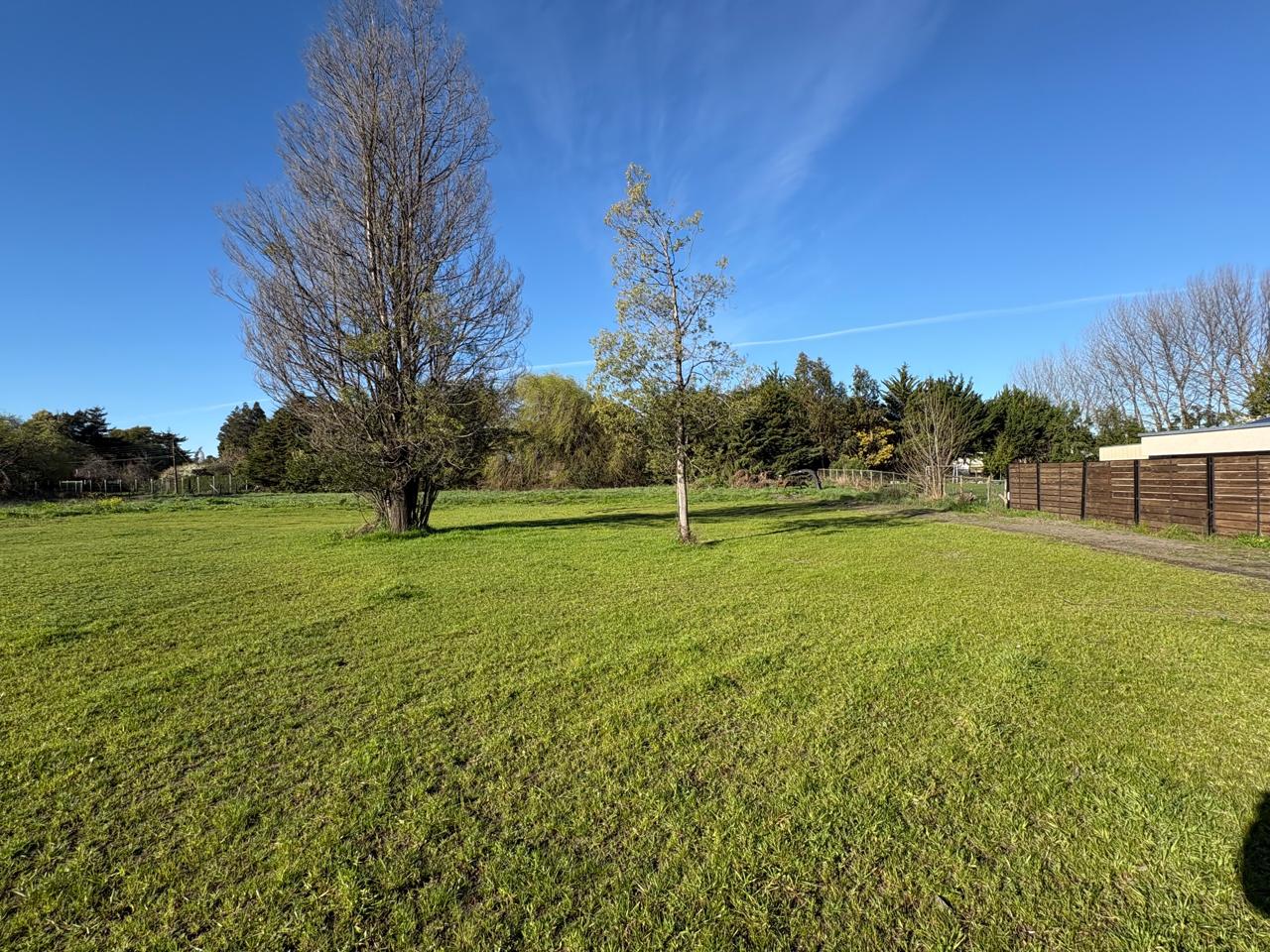 SE VENDE TERRENO URBANO 