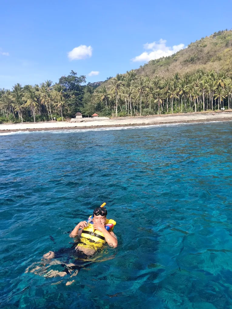 One Day Tour (Snorkeling Safari)