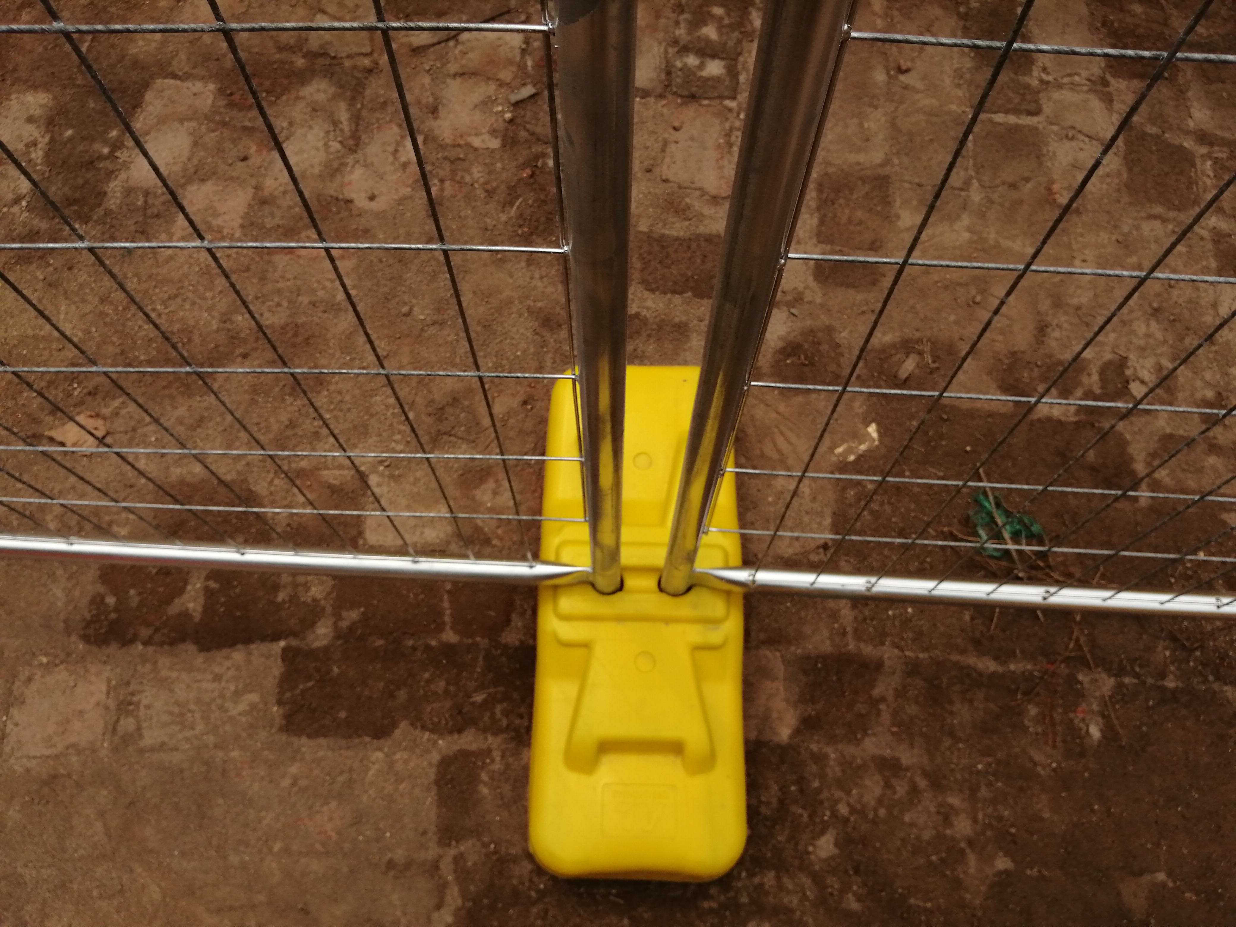 2.1m × 3.5m Temporary Fence Panels