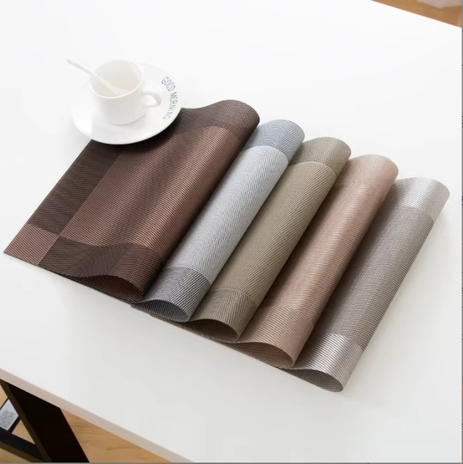 Multicolor Rectangular PVC Table Mat For Restaurant Hotels 10 Pcs