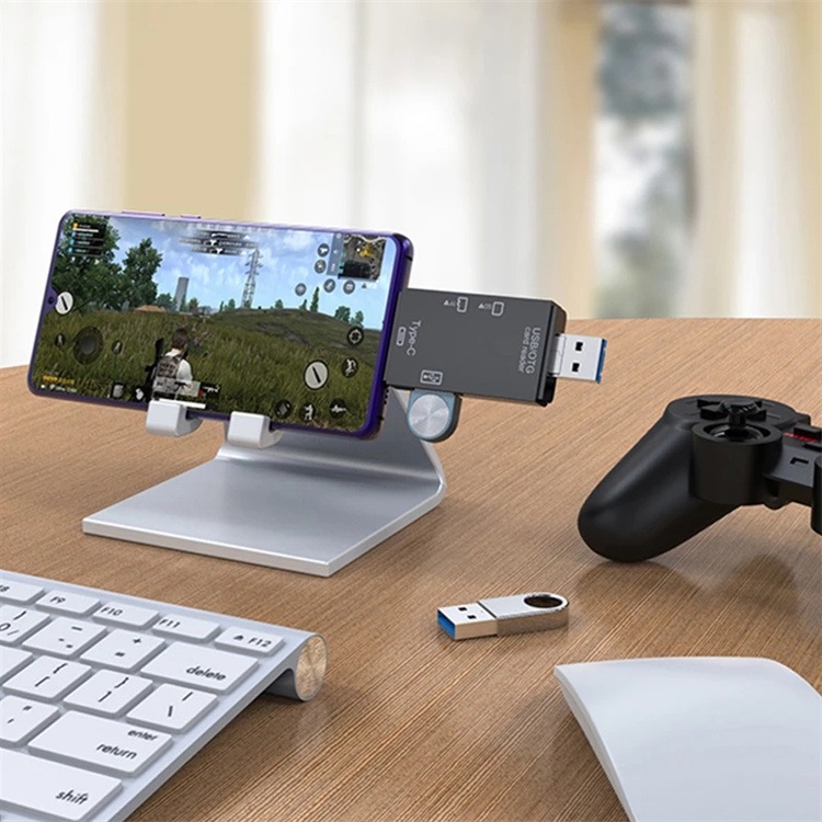 HUB USB C Card Reader