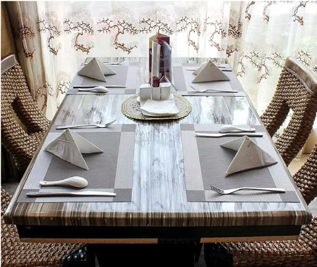 Multicolor Rectangular PVC Table Mat For Restaurant Hotels 10 Pcs