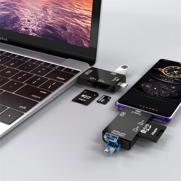 HUB USB C Card Reader