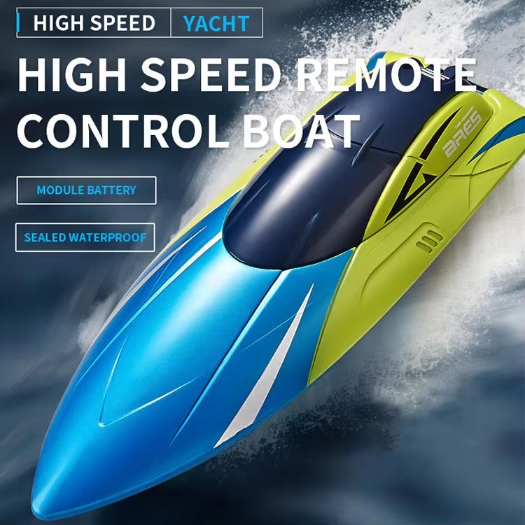 Dual Paddle Playing RC Boat