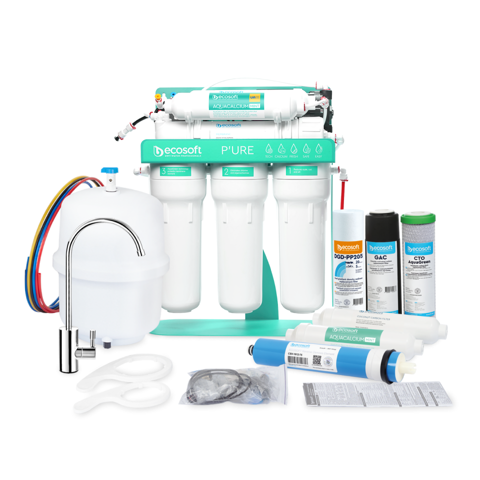 Filtre à osmose inverse PURE AquaCalcium Mint avec pompe sur support métallique