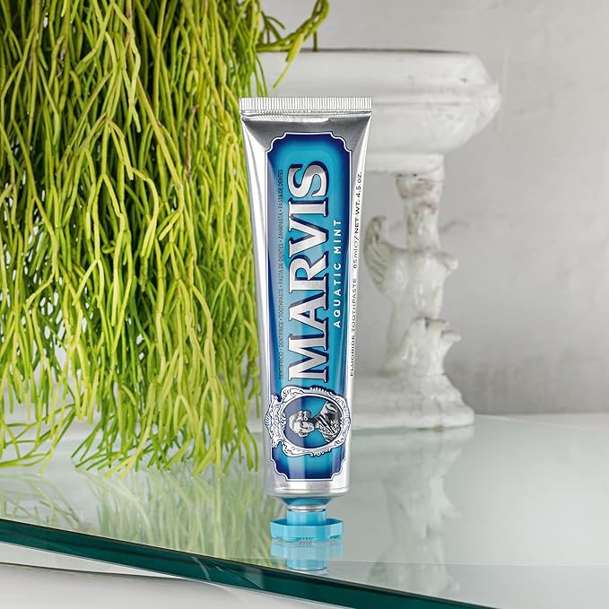  Marvis Mint & Water Toothpaste 85ml - Whitening and cleaning teeth with fresh sea air