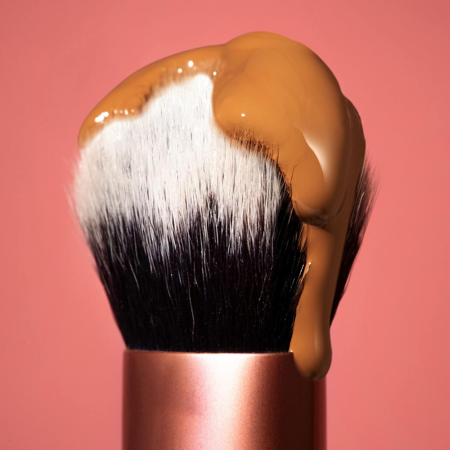 Real techniques expert face brush 