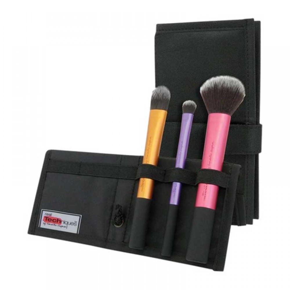 Real Techniques Travel Essentials Set