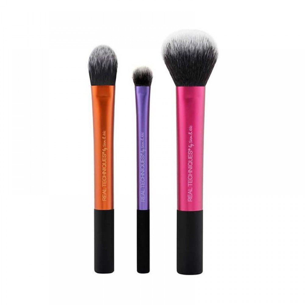 Real Techniques Travel Essentials Set