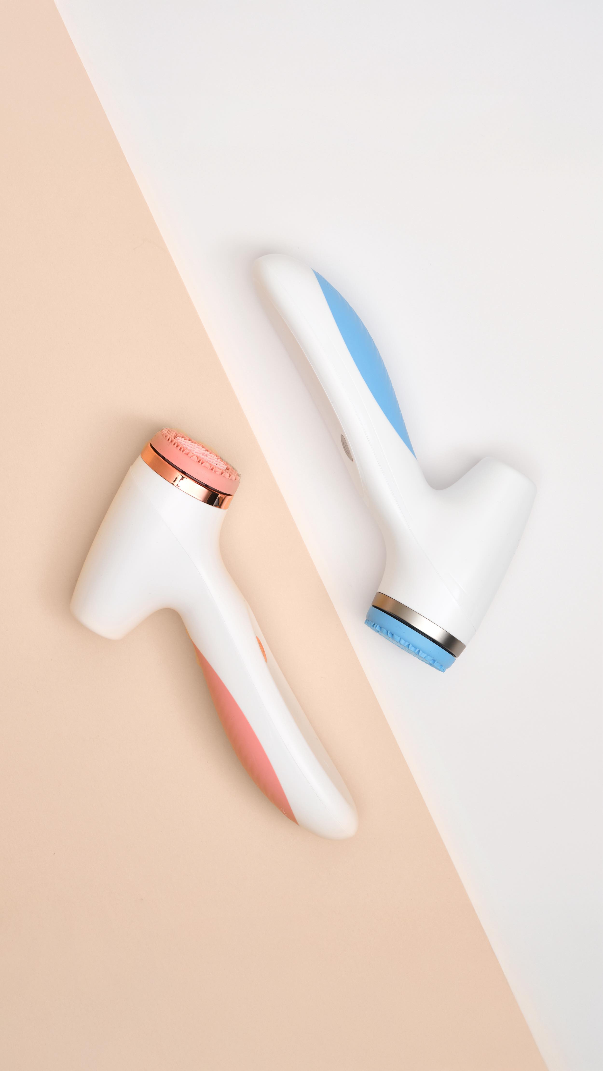 Electric Facial Cleansing Brush