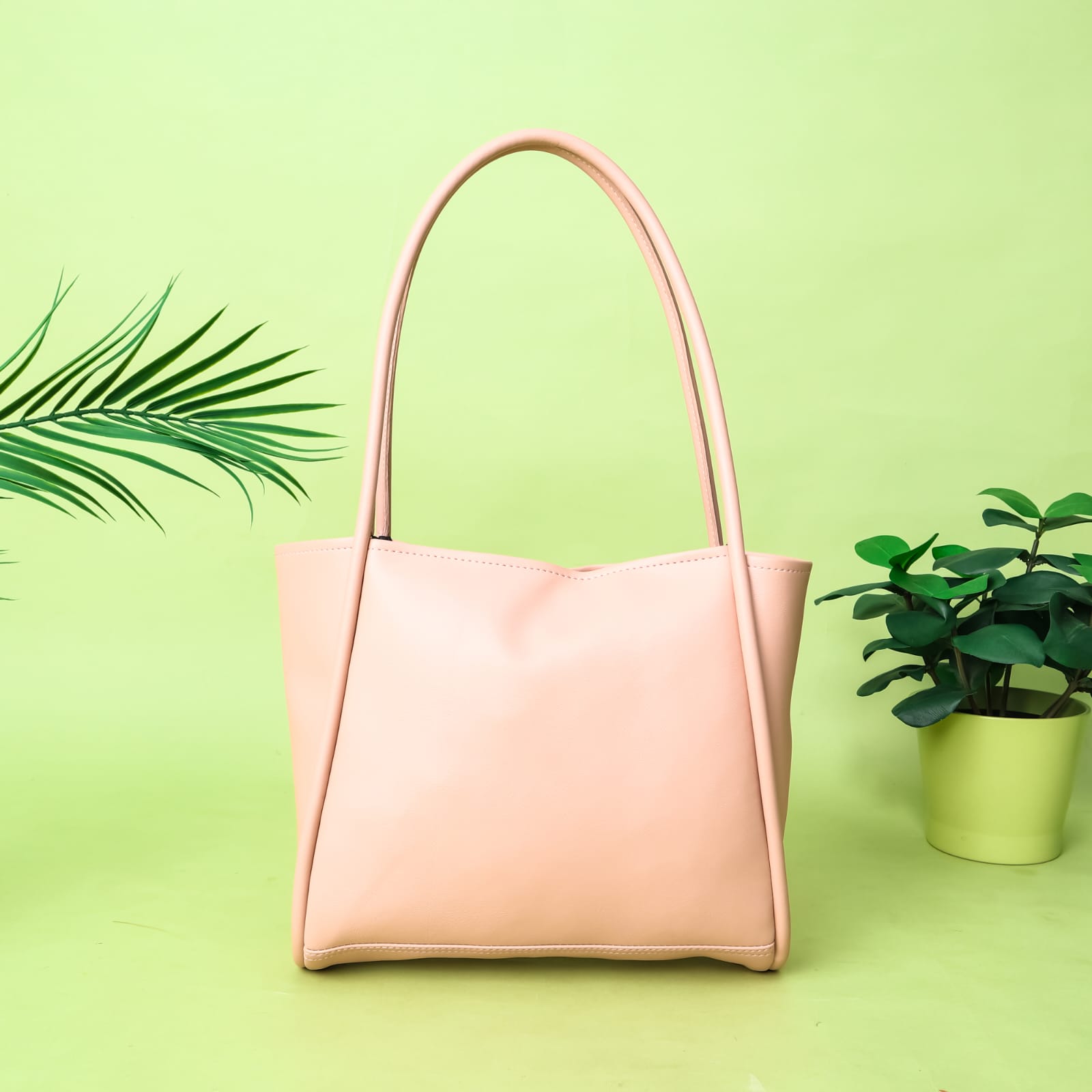 Tas tangan wanita elegan