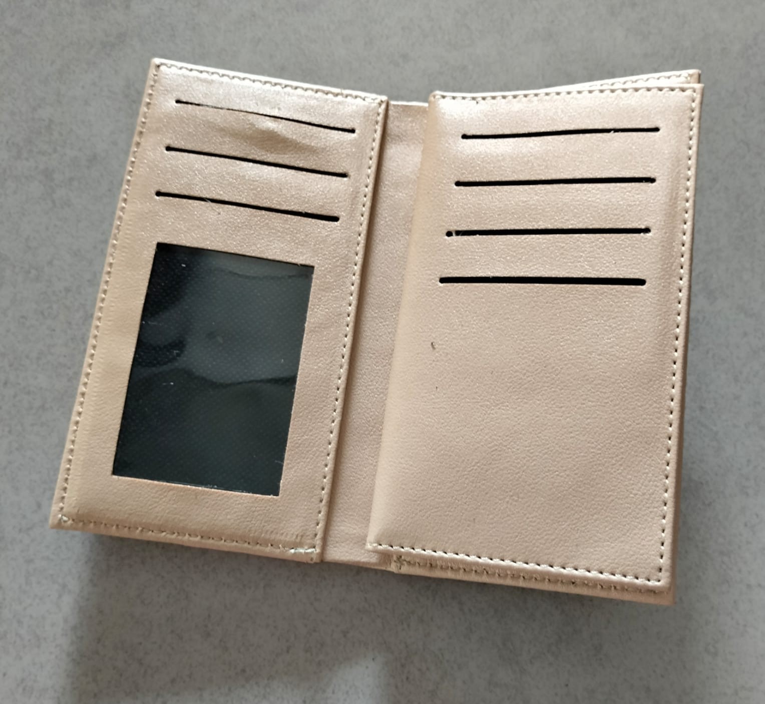 Dompet Kartu Minimalis