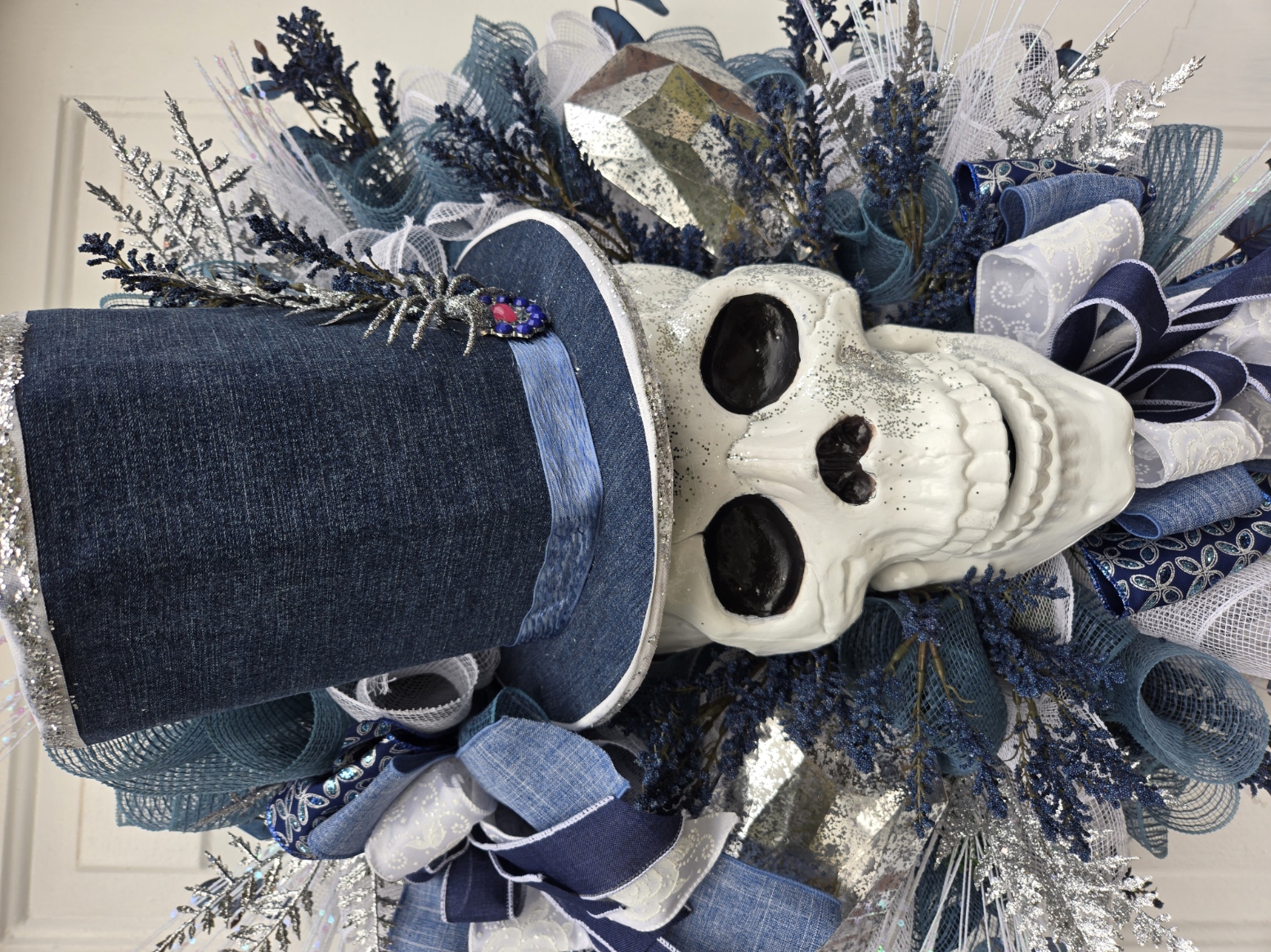 "Denim & Diamonds" – Luxury Skull Wreath in Navy, White, and Silver
