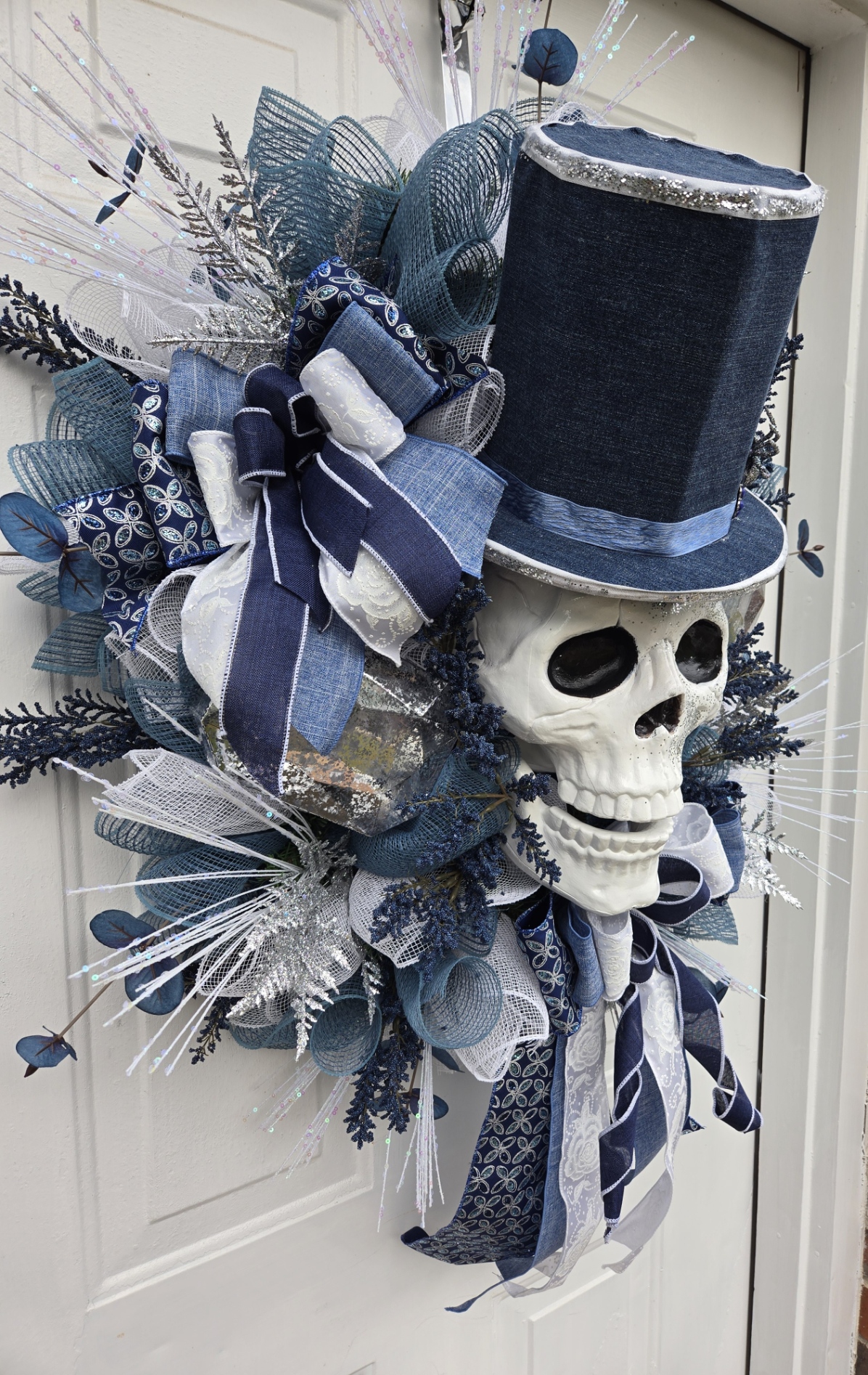 "Denim & Diamonds" – Luxury Skull Wreath in Navy, White, and Silver