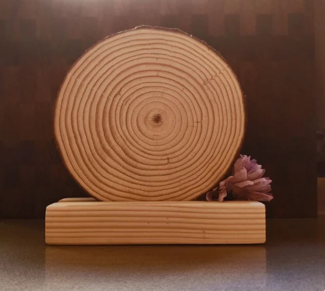 Tronco y soporte de Madera personalizado.